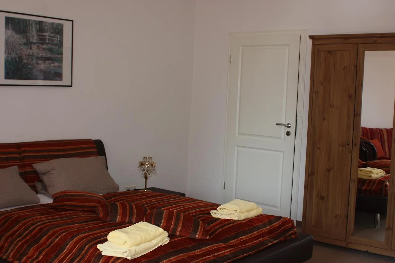 Villa De Baron Dresden Hotel