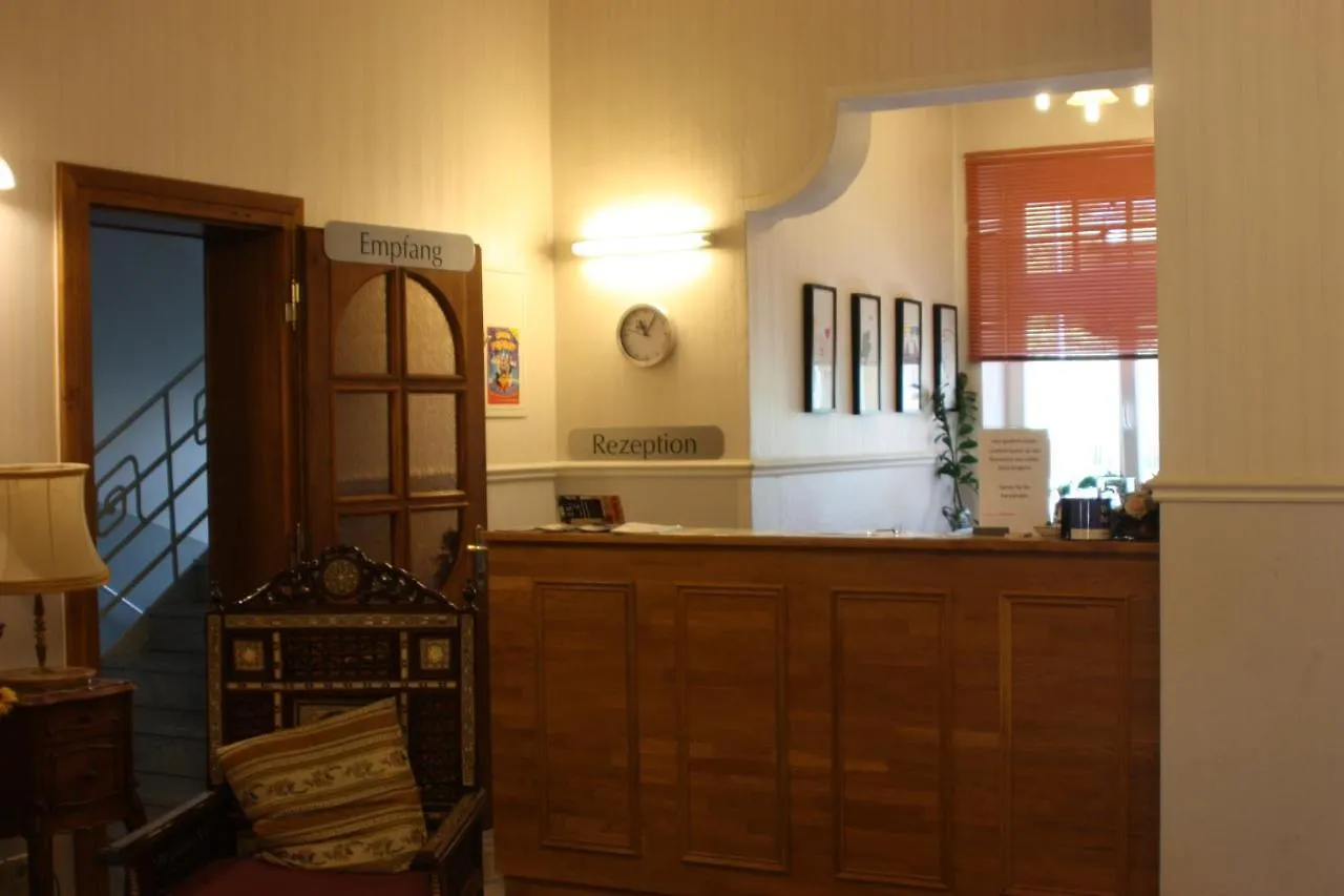 Hotel Villa De Baron Dresden